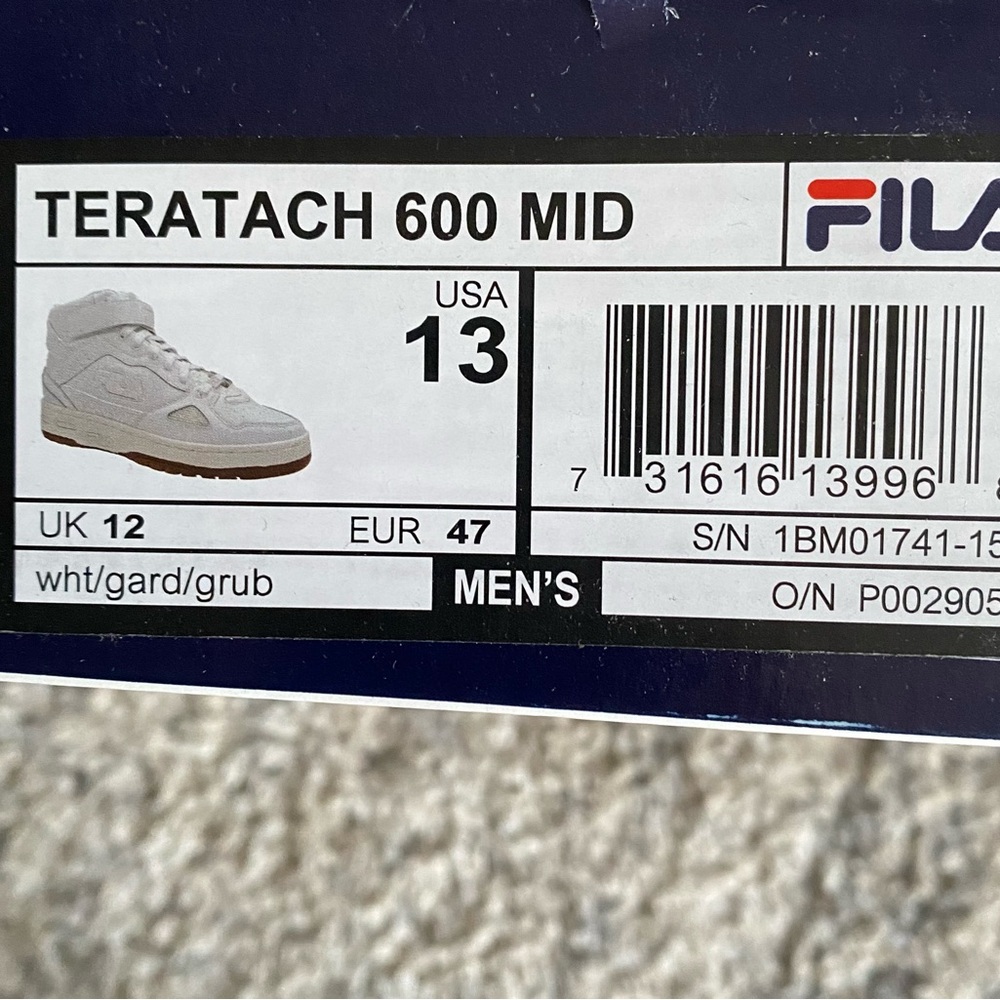 NIB Fila Teratach 600 Mid Leather Sneakers - Picture 7 of 7